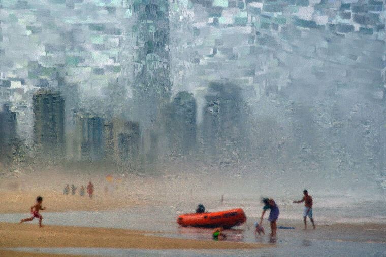 Картины, фото с паспарту Family at the beach