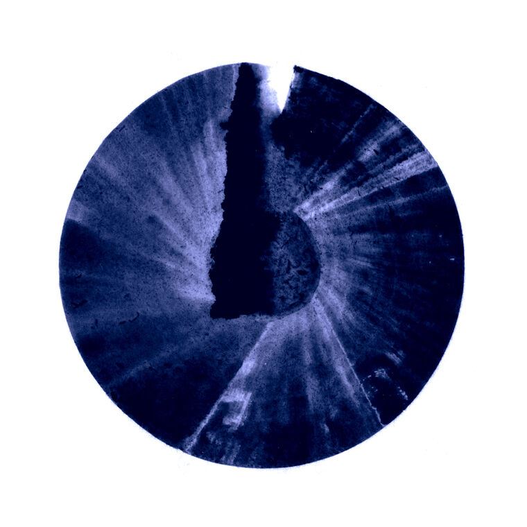 Картины, фото с паспарту Dark blue disk